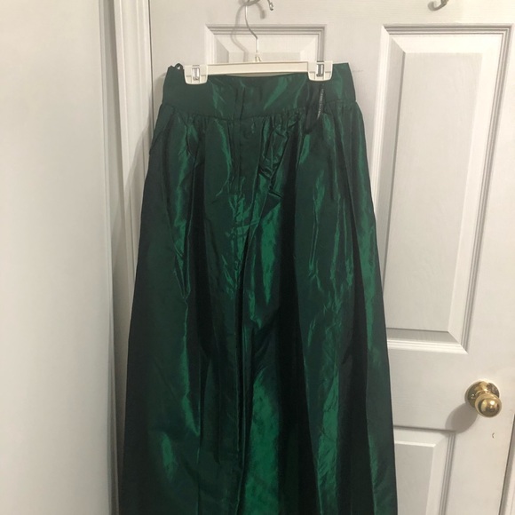 Gorgeous Emerald Green  Scott McClintock A-line skirt - Picture 2 of 2